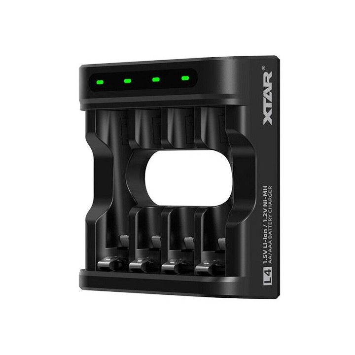 XTAR L4 LADER INCL. 4xAA 2500 Li-ION 1,5V